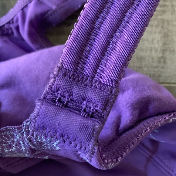 Wireless Lace Bra By Comfort Choice® Lilac… - Picture 4 of 7